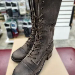 Taos Footwear Shoes Taos Tall Crave Boots Garnet Rugged Smoke